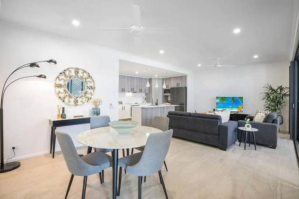City Escape At Loft Apartments - Cairns Cbd